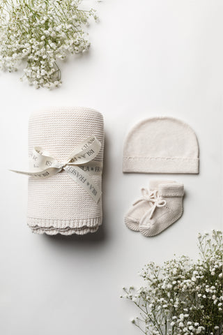 Baby Blanket, Hat and Booties in Neutral knit