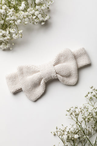 Knitted bow headband