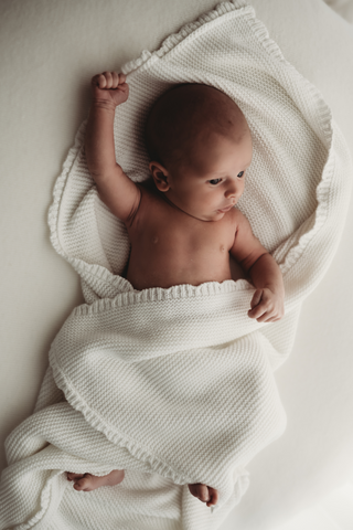 Organic Cotton Scallop Knit Baby Blanket - Milk