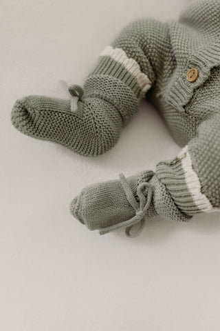 Sage green knitted bow baby booties