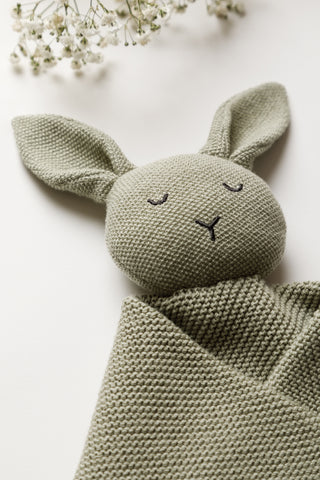 Knitted Isla Bunny Comforter Embroidery Detail