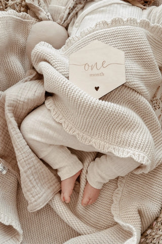 Knitted Baby Blanket with Scallop Detail and One Month Milestone Plaque