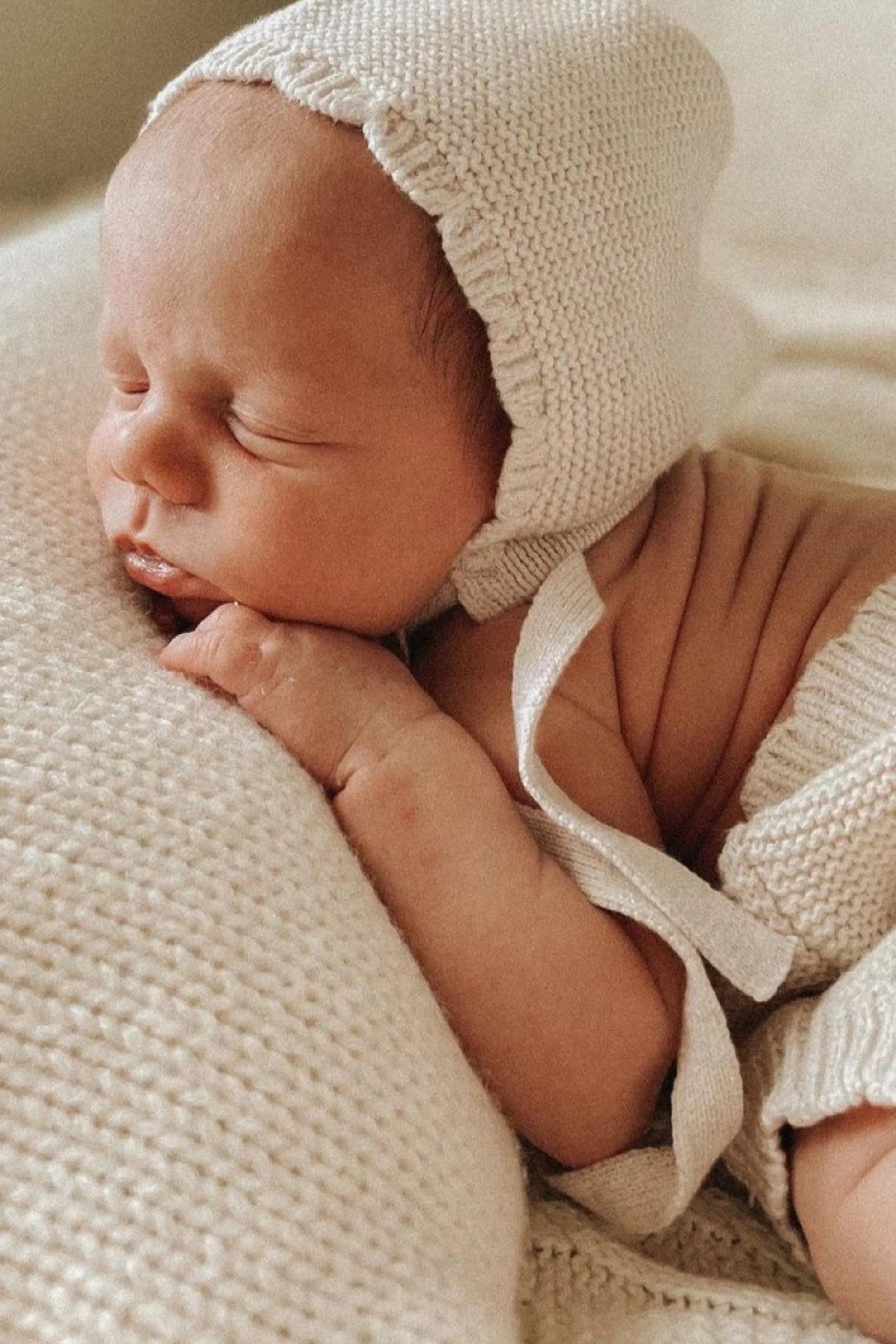 Isla and Fraser Knitted Newborn Baby Bonnet Organic Cotton