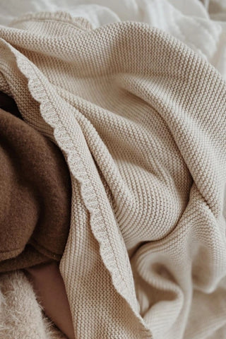 Close Up Scallop Detail Knitted Oat Baby Blanket