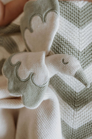 Knitted Organic Baby Stork Comforter 