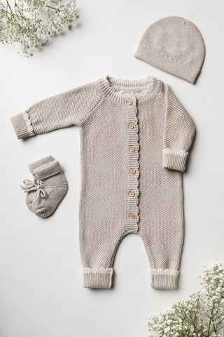 Knitted neutral newborn outfit gift set 